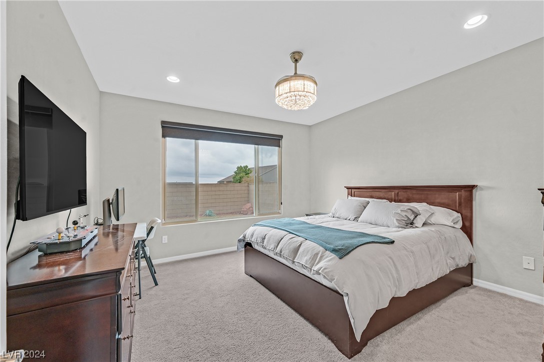 8122 Skye Chalet Street