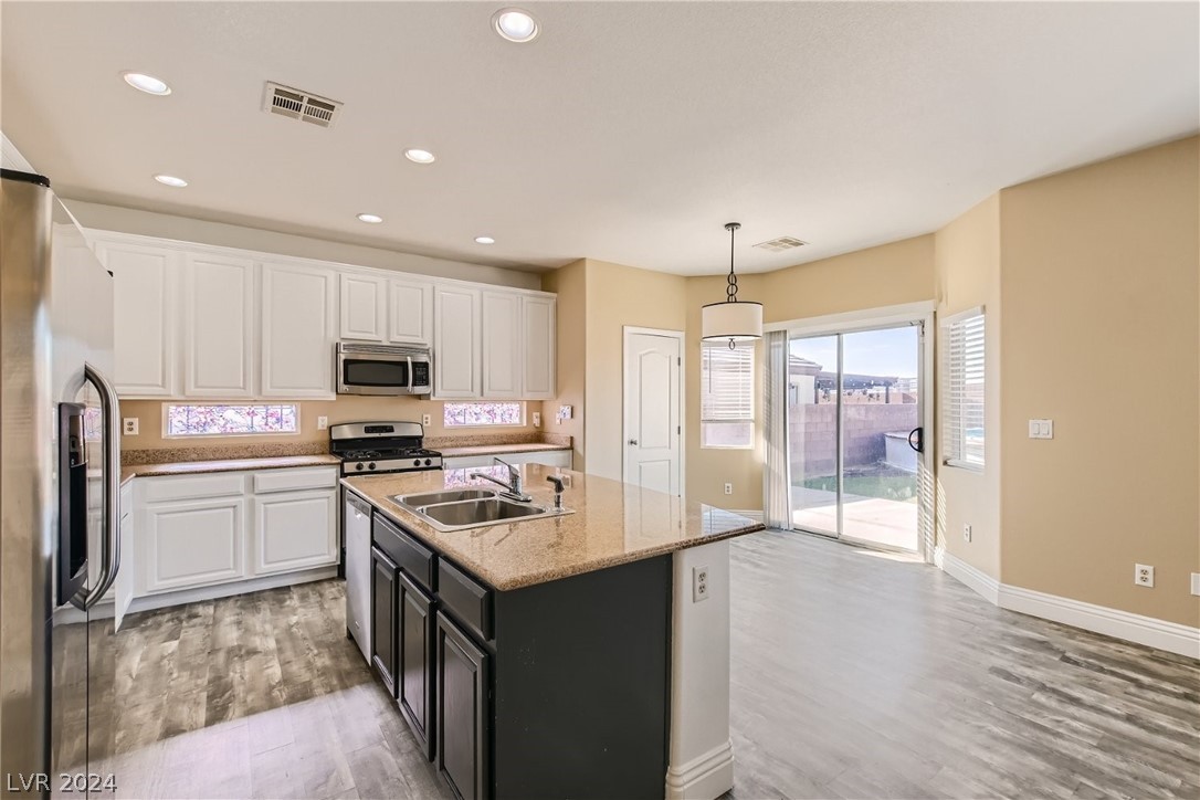 117 Spur Ranch Avenue