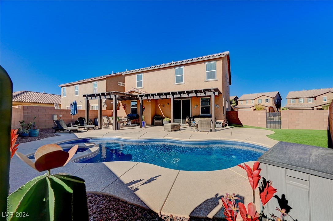 4449 Hatch Bend Avenue