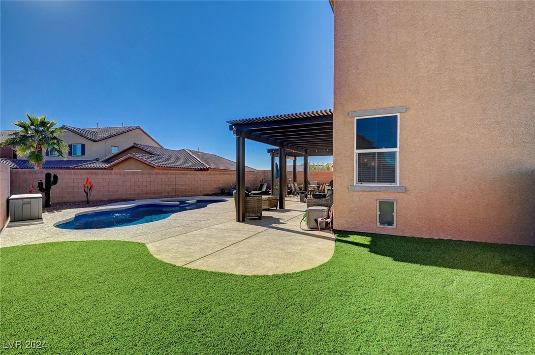 4449 Hatch Bend Avenue