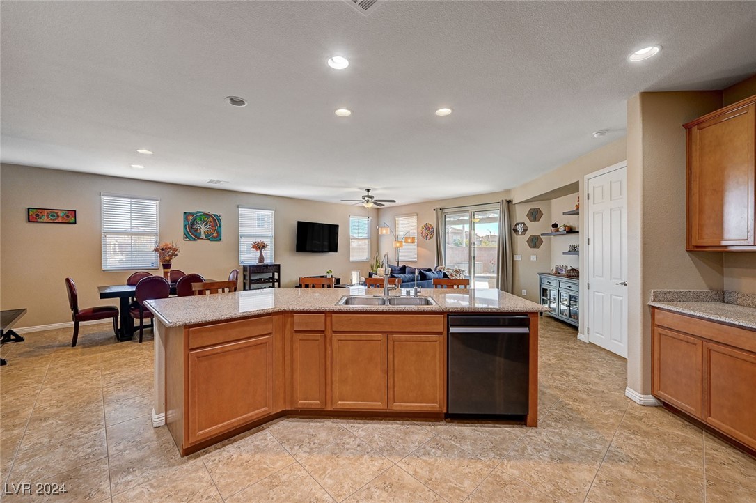 4449 Hatch Bend Avenue