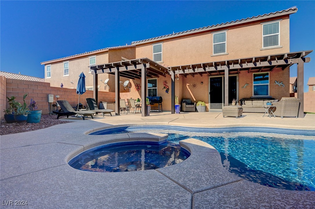 4449 Hatch Bend Avenue