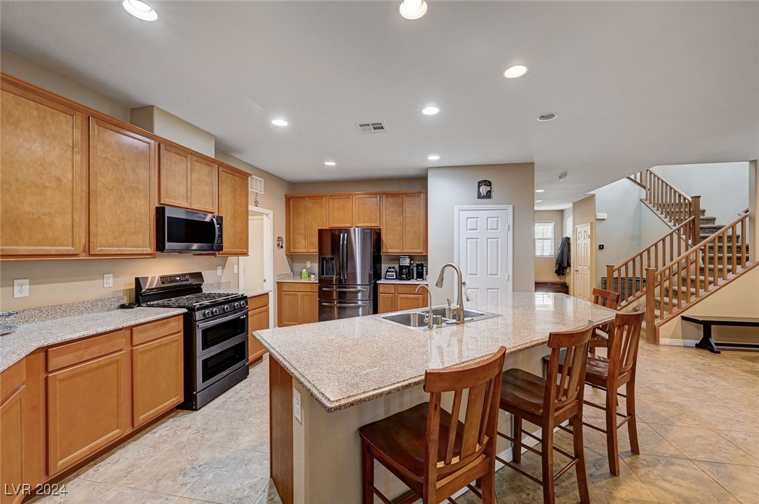 4449 Hatch Bend Avenue