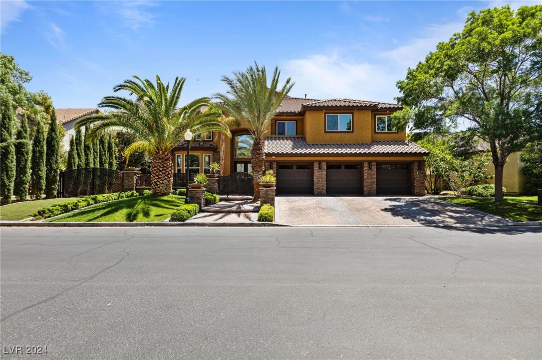 1504 Castle Wall Street