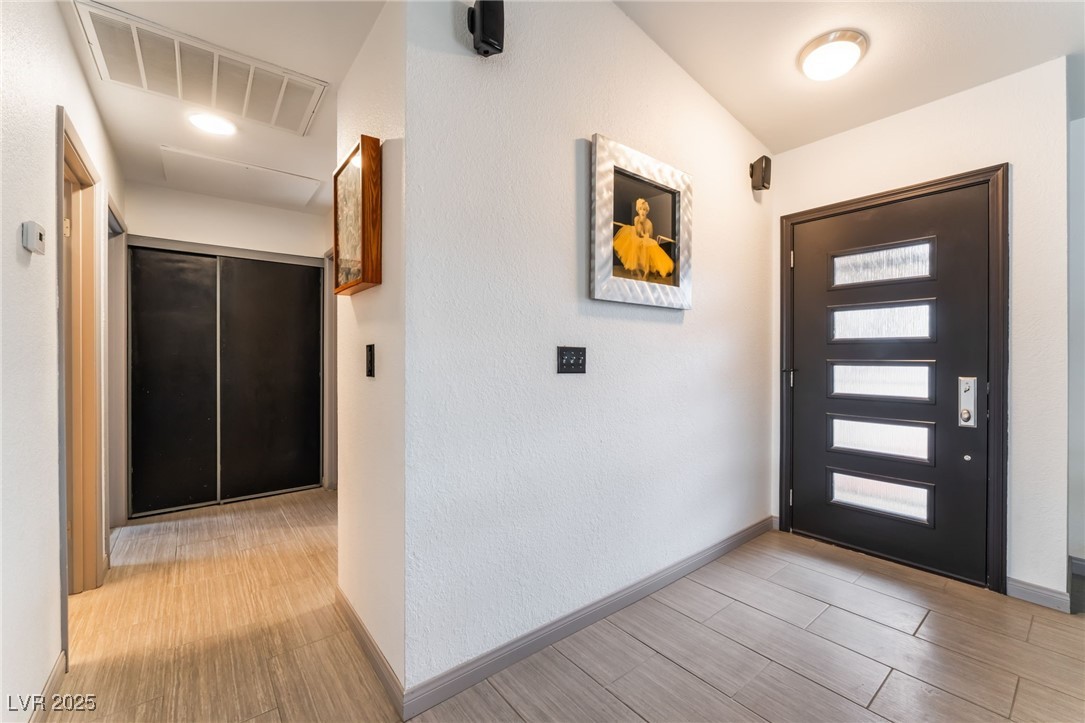 6594 Casa Linda Drive