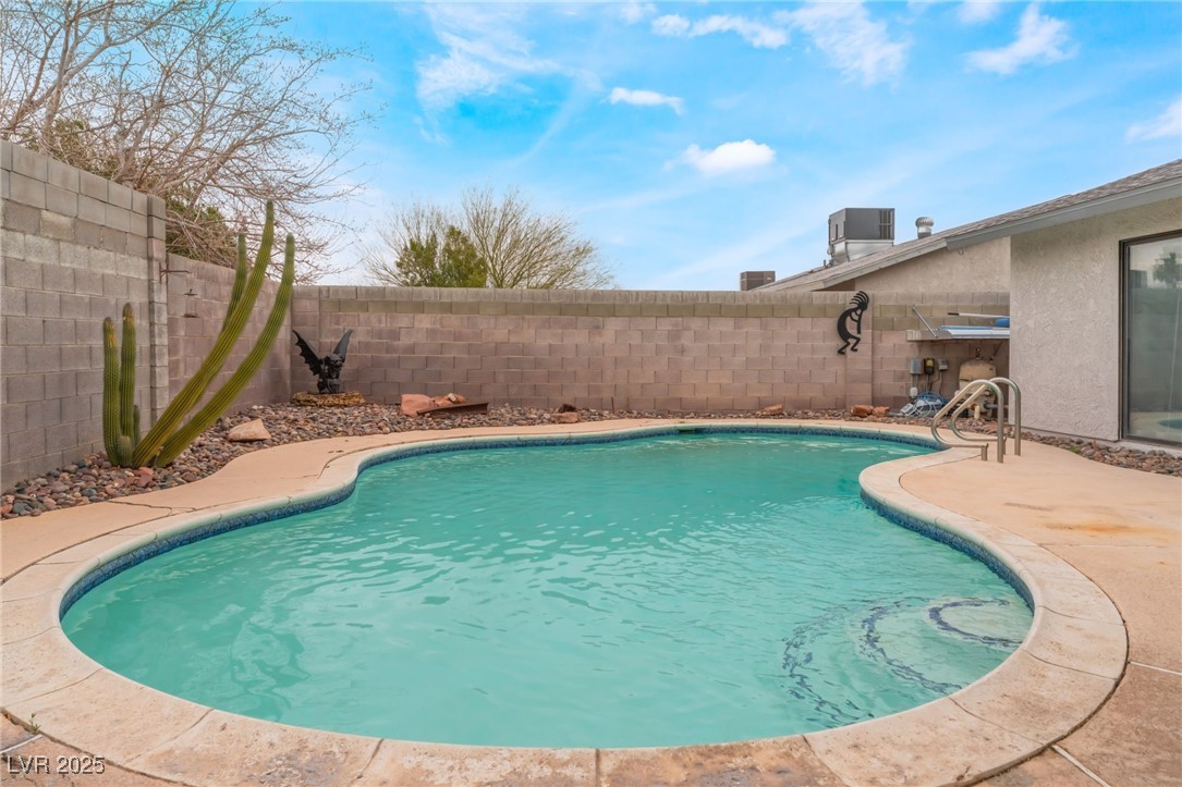 6594 Casa Linda Drive