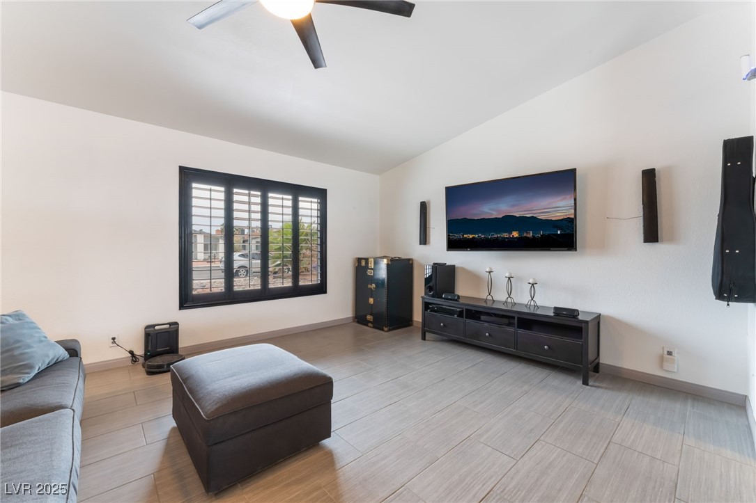 6594 Casa Linda Drive