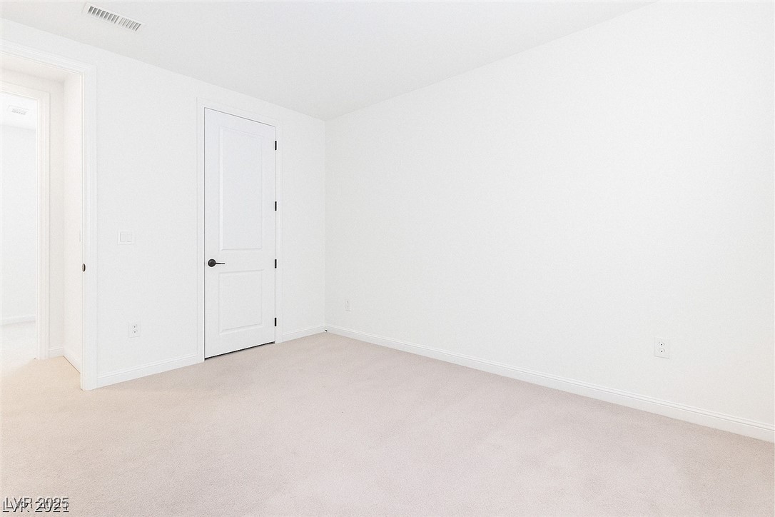 8648 Cloverbelle Street