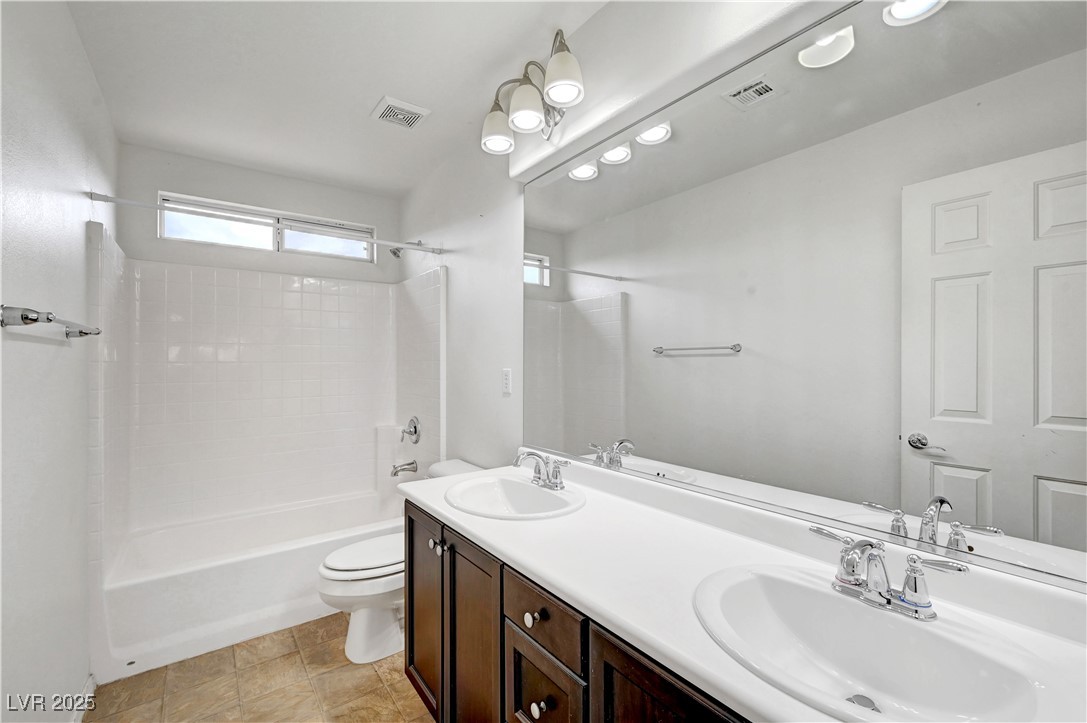 10247 Gladstone Peak Street