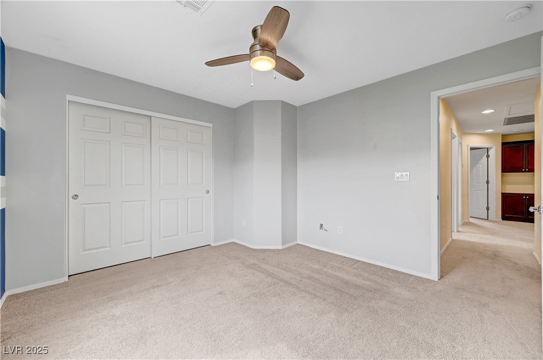 10247 Gladstone Peak Street