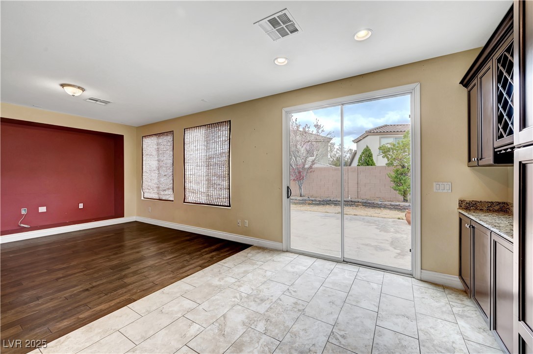 10247 Gladstone Peak Street