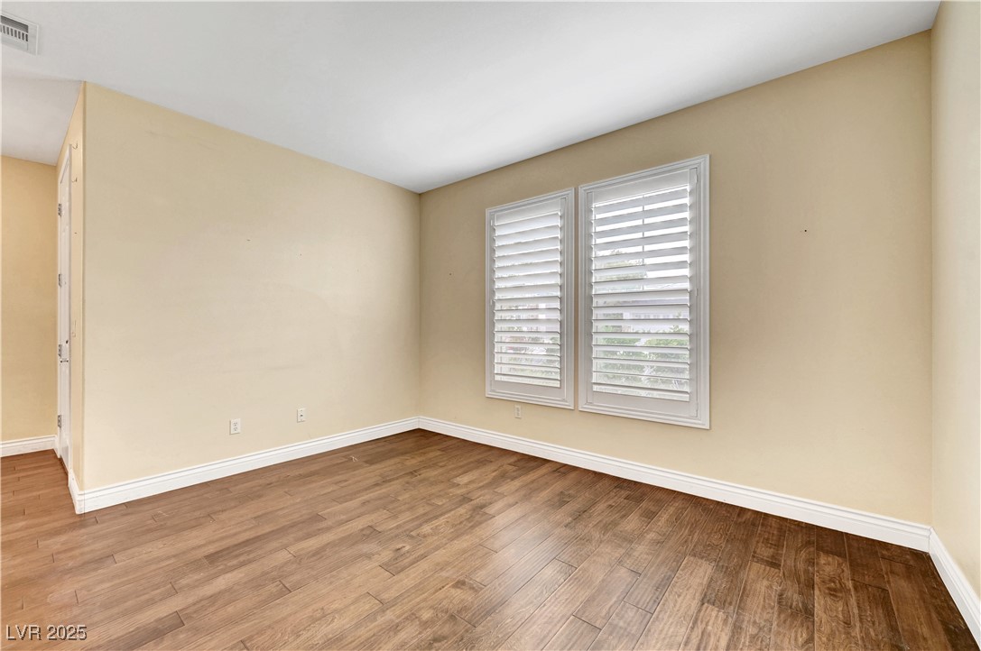 10247 Gladstone Peak Street