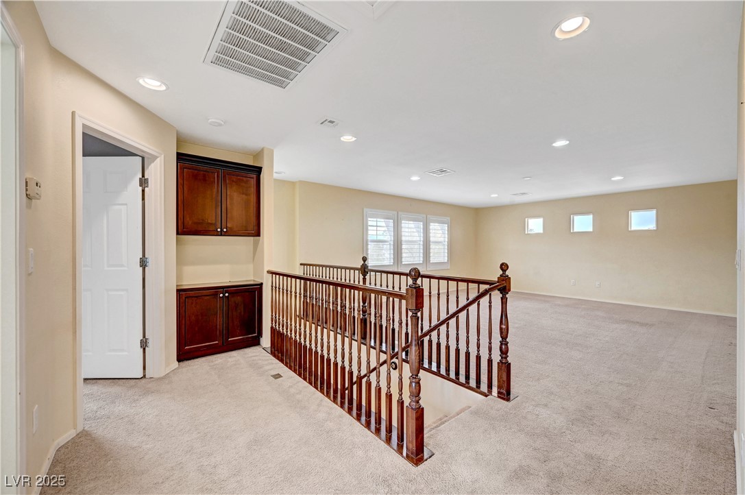 10247 Gladstone Peak Street