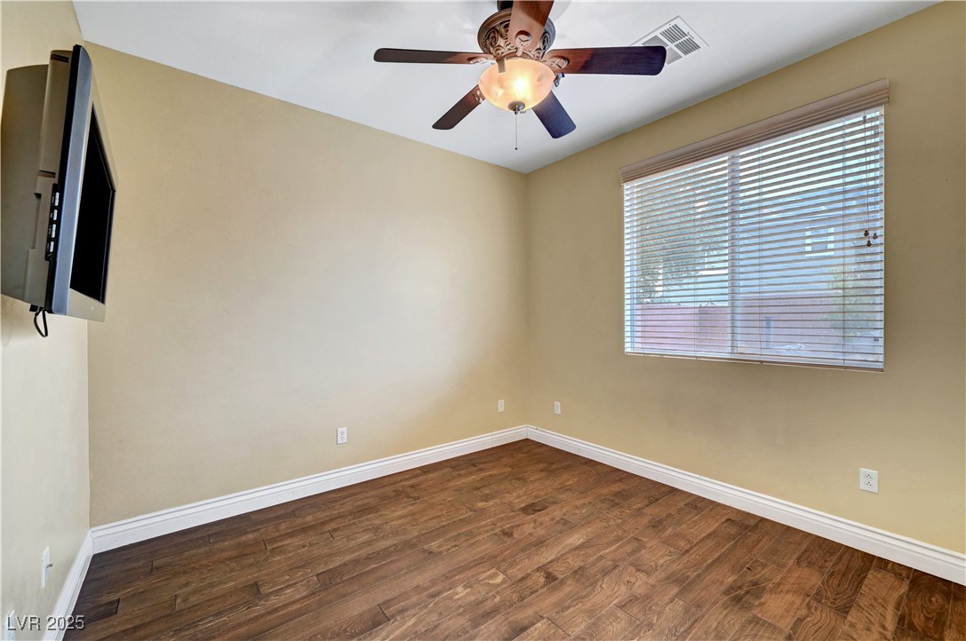 10247 Gladstone Peak Street