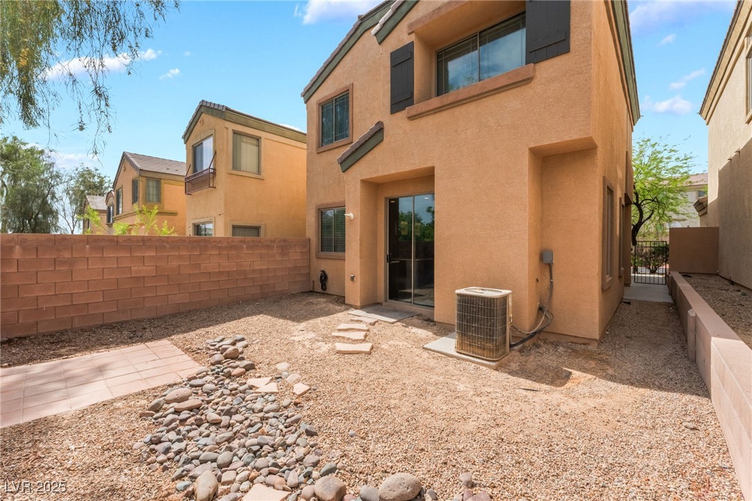 28 Yellow Flame Avenue