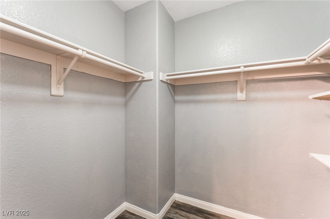 28 Yellow Flame Avenue