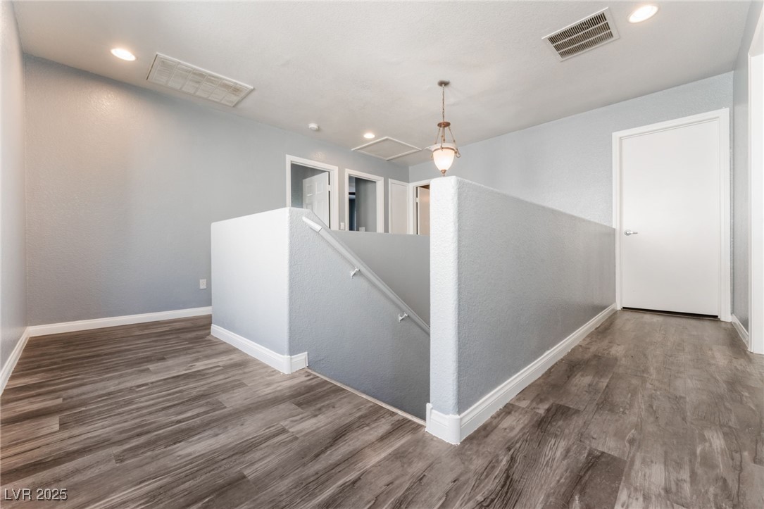 28 Yellow Flame Avenue