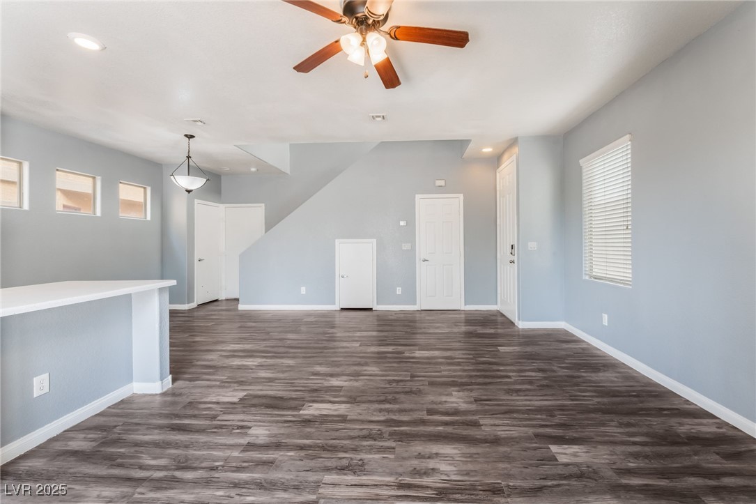 28 Yellow Flame Avenue