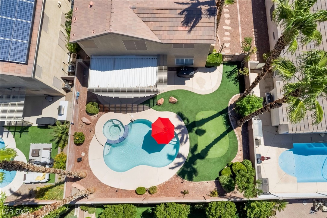 2556 Prince Edward Drive