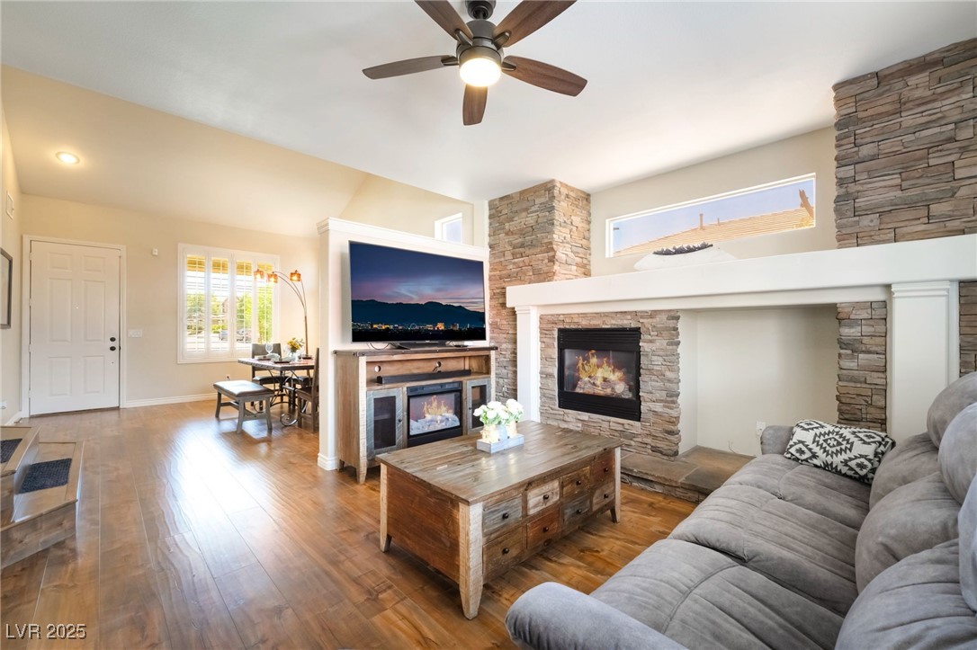 2556 Prince Edward Drive