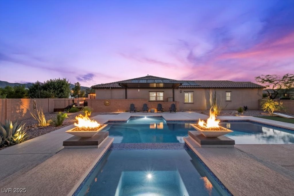 10429 Oak Terrace Avenue