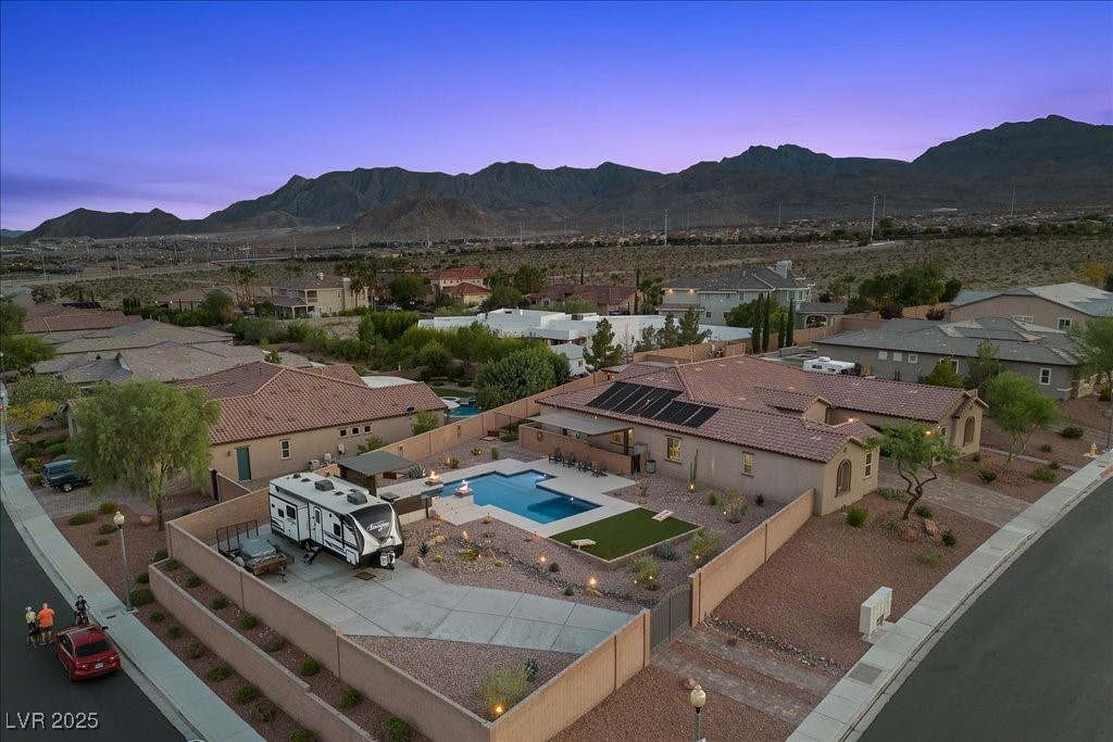 10429 Oak Terrace Avenue