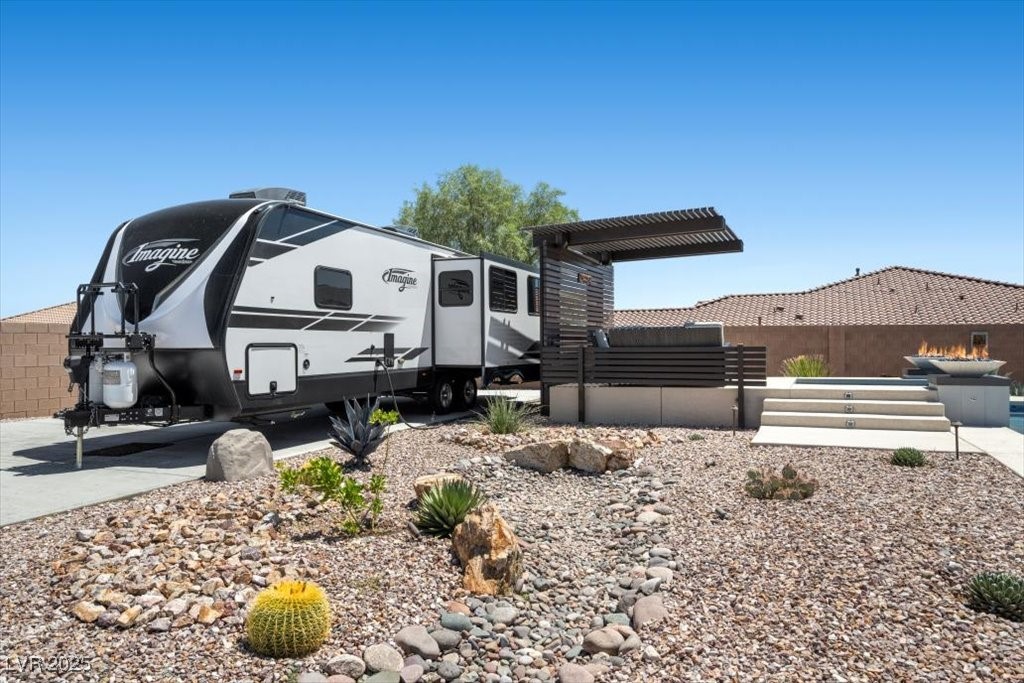 10429 Oak Terrace Avenue