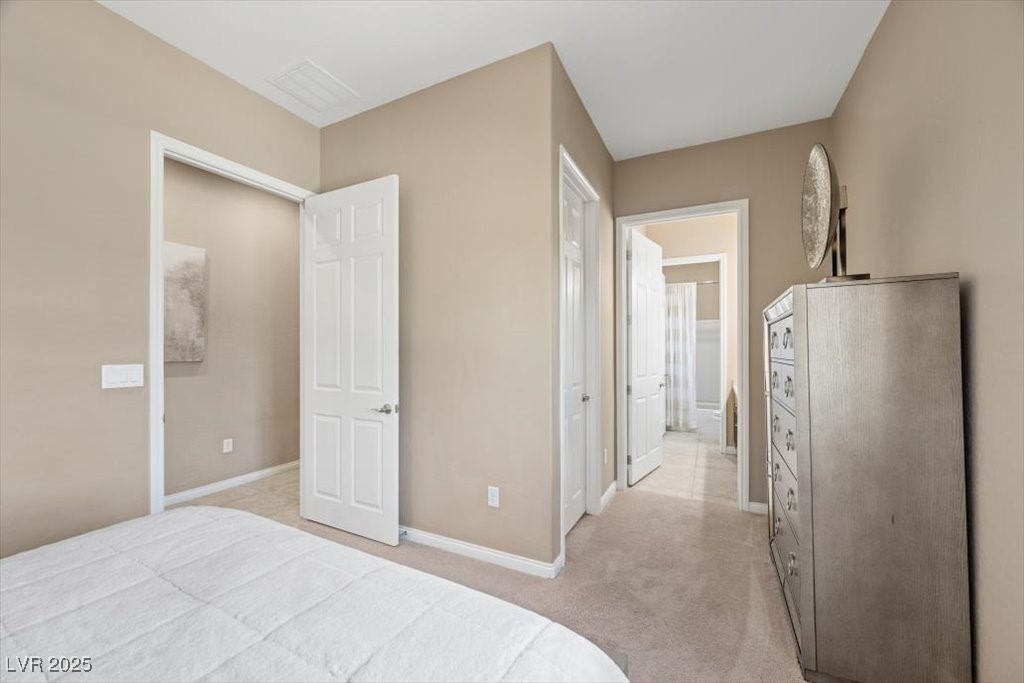 10429 Oak Terrace Avenue