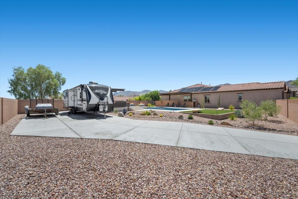 10429 Oak Terrace Avenue