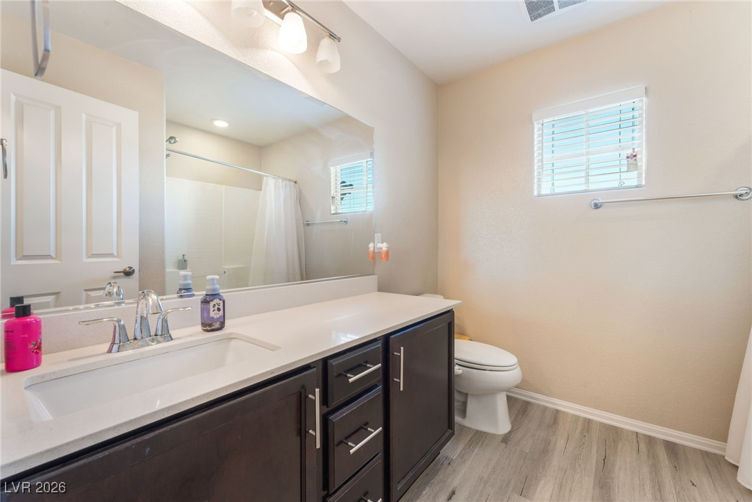 1413 Nature Loop Avenue