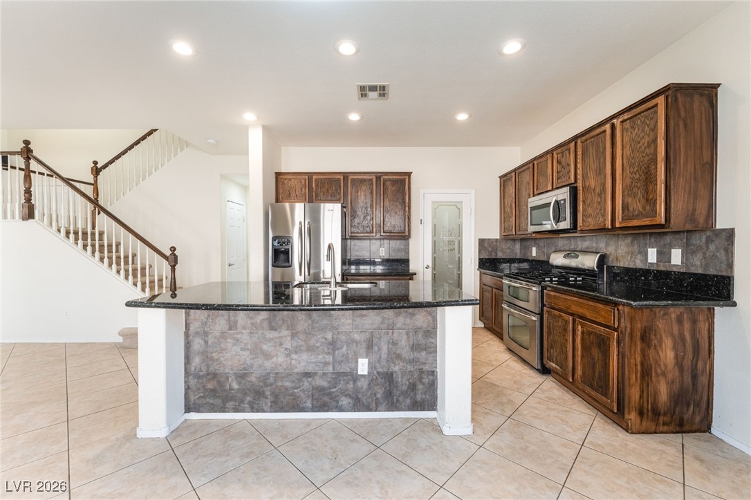 3826 Discovery Creek Avenue