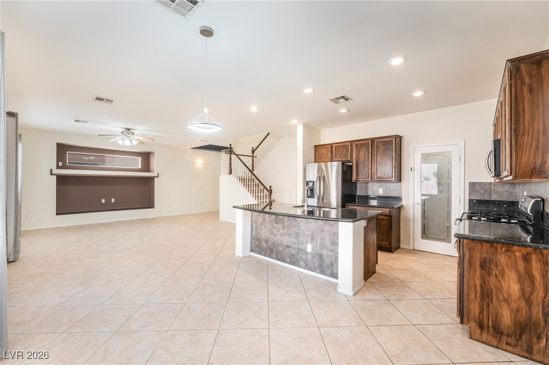 3826 Discovery Creek Avenue