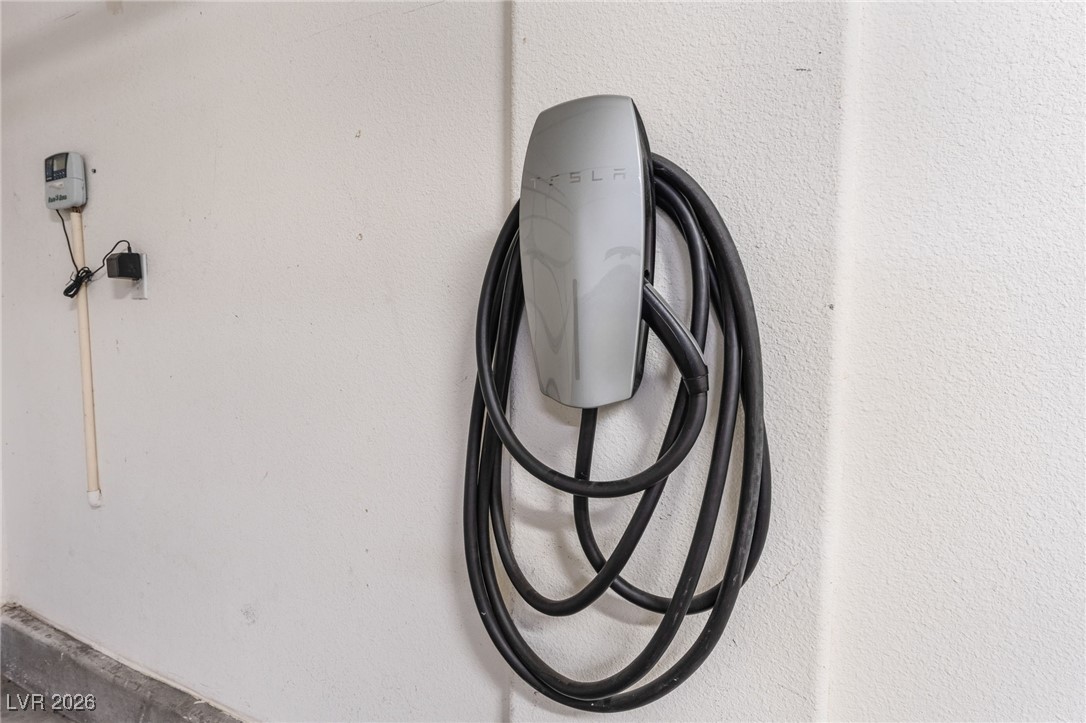 3826 Discovery Creek Avenue