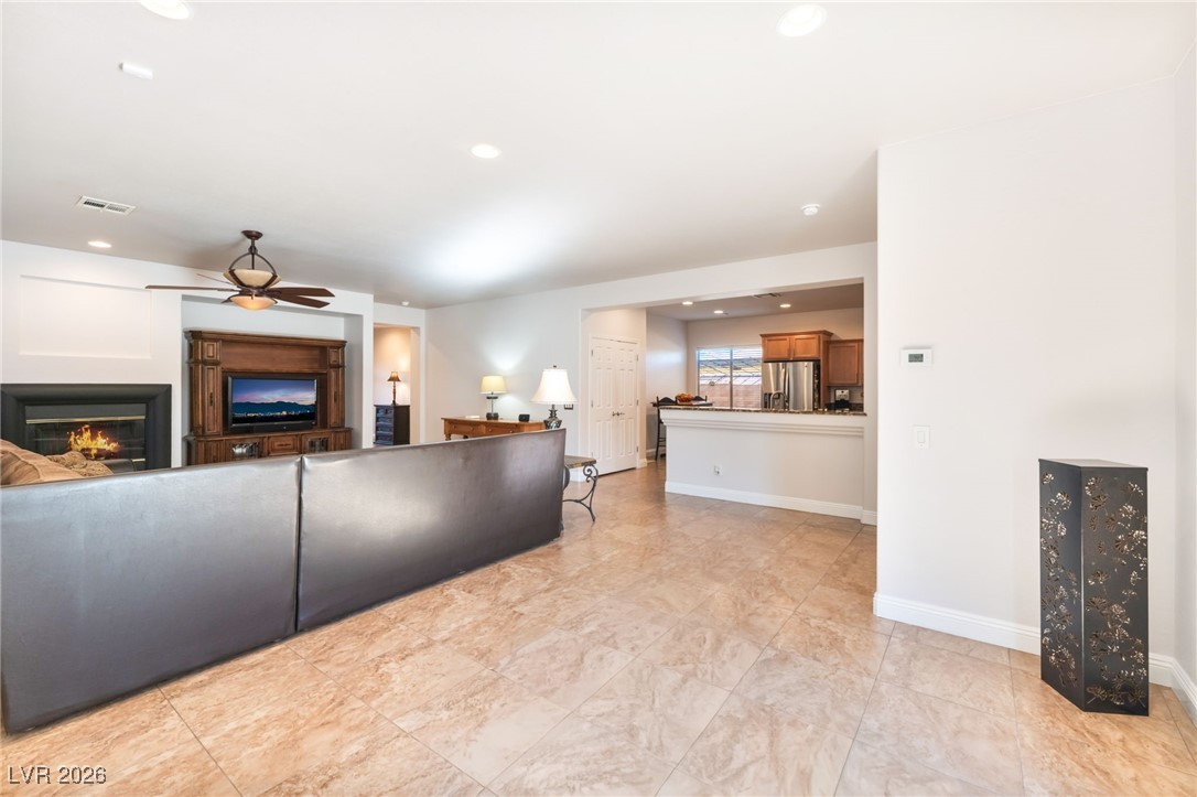 6175 Moonlight Sonata Avenue