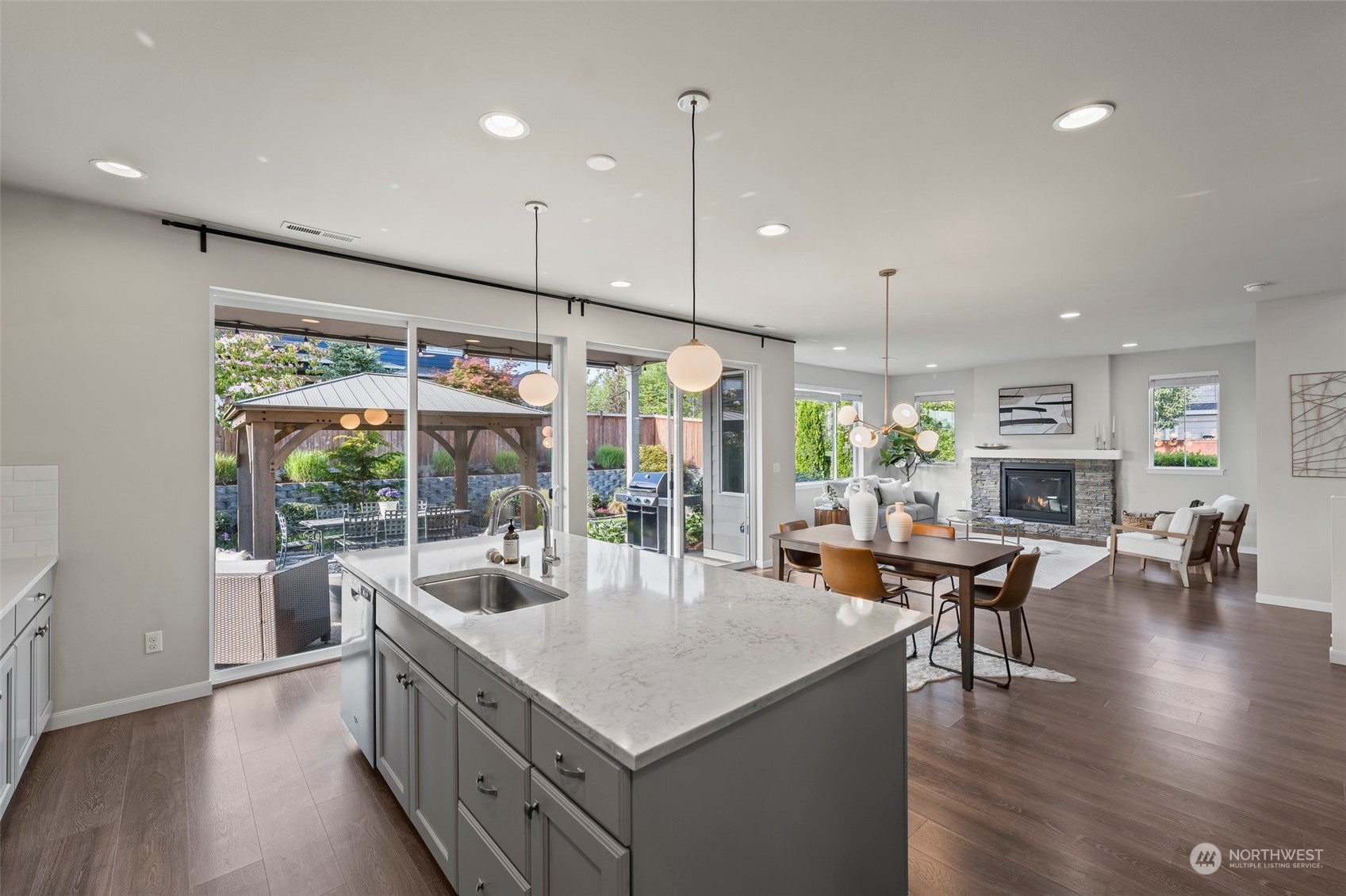 3959 Moonlight Court