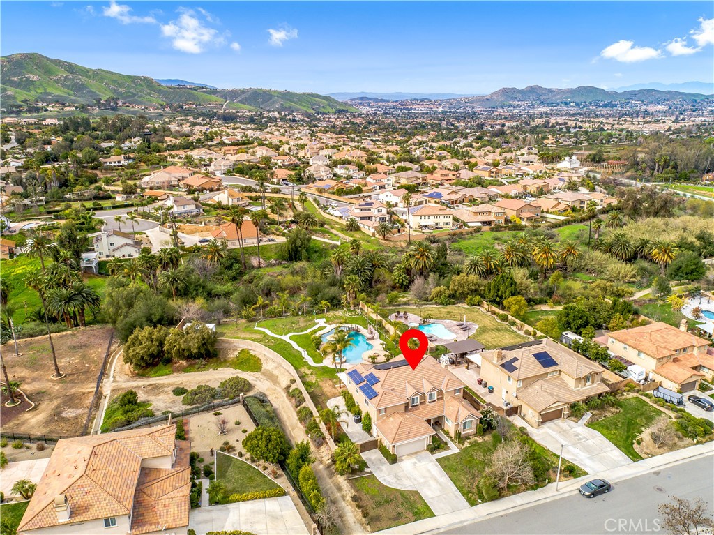 16171 Hillsmont Lane