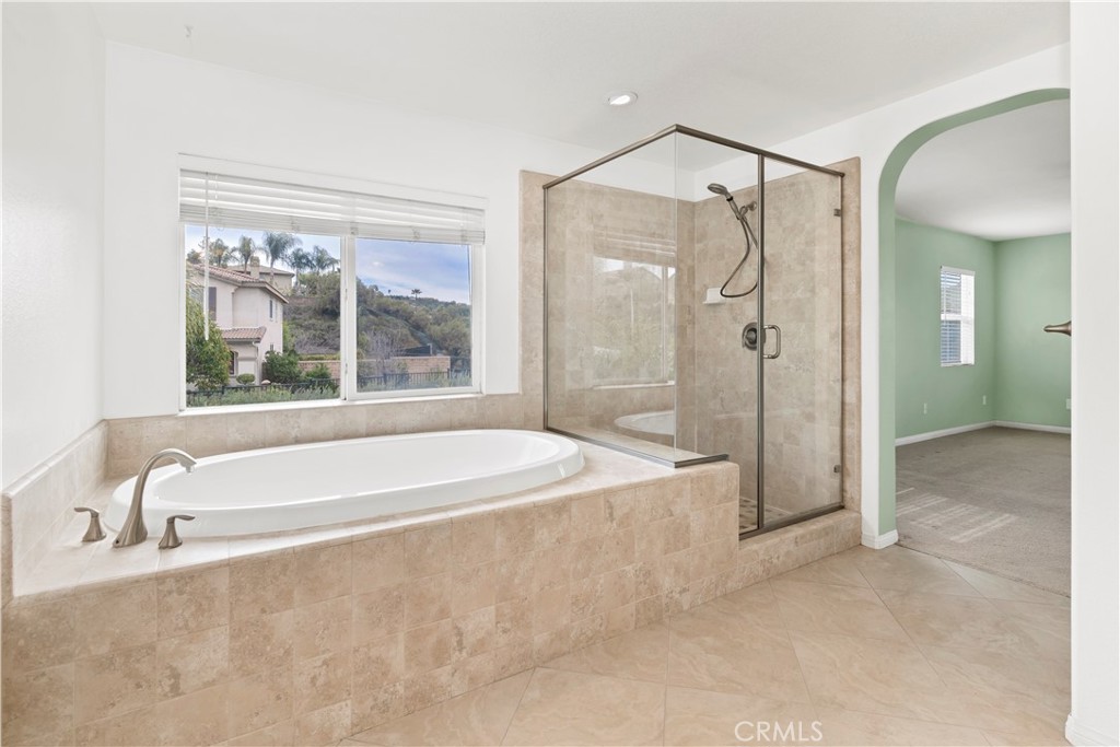 16171 Hillsmont Lane