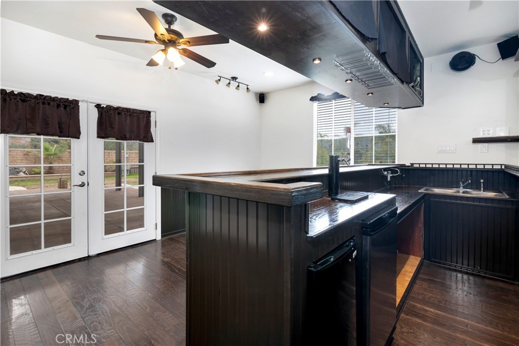 16171 Hillsmont Lane