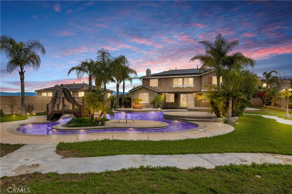 16171 Hillsmont Lane