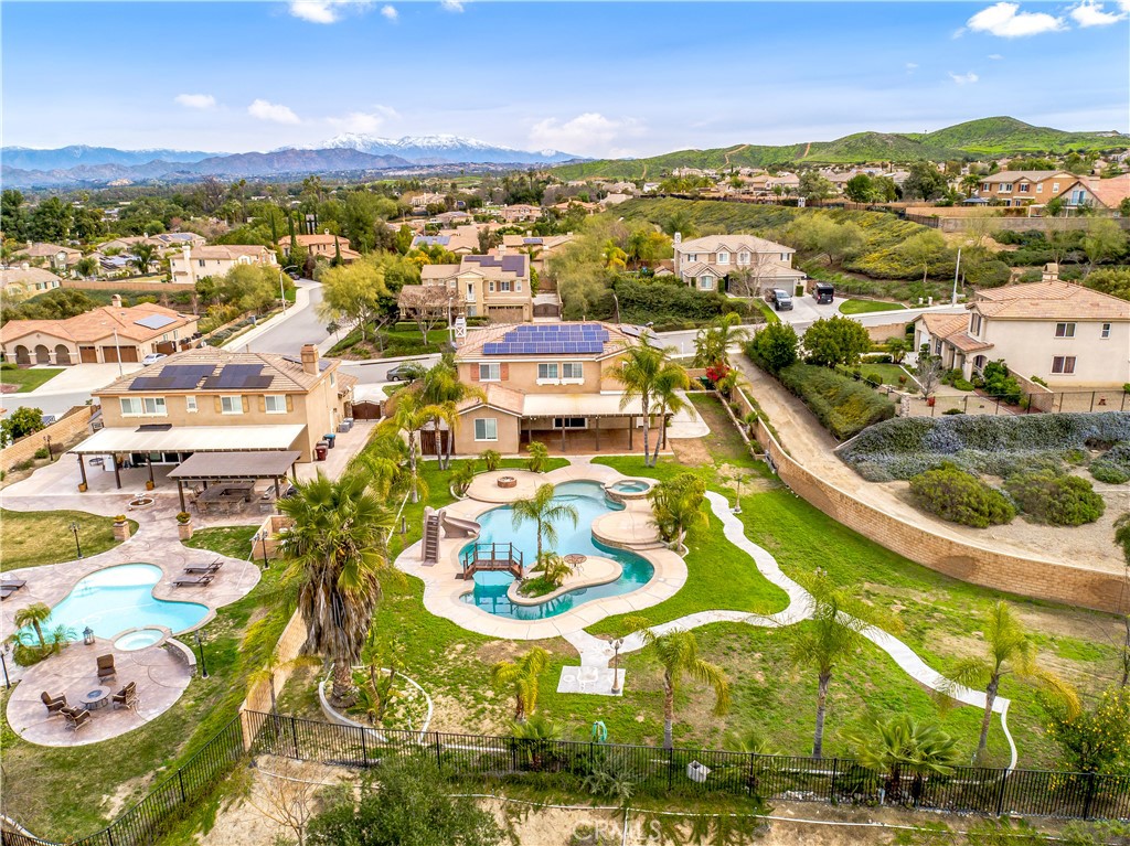 16171 Hillsmont Lane