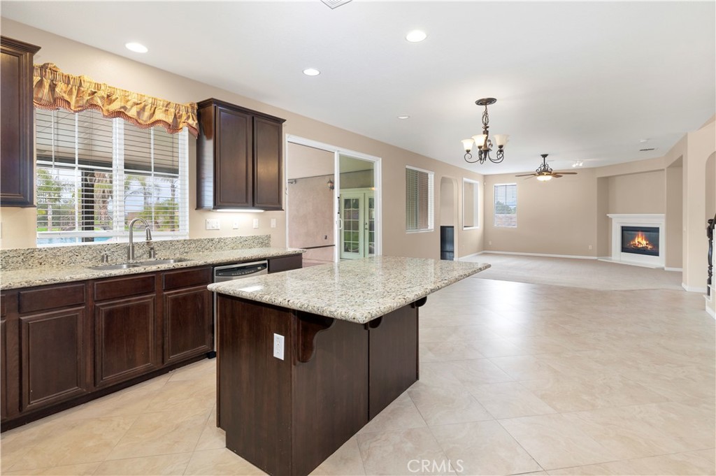 16171 Hillsmont Lane