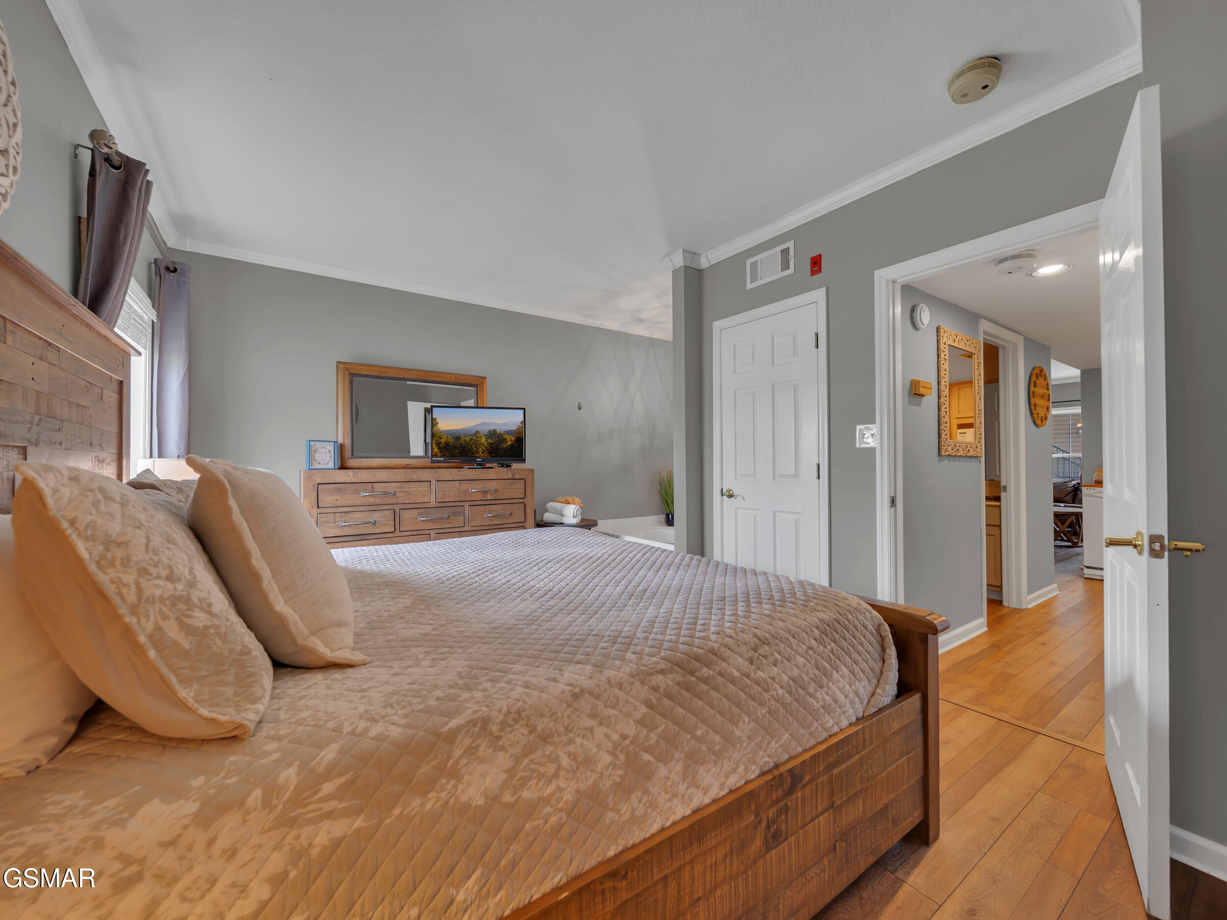 2743 Colonial Drive Drive Unit: 109