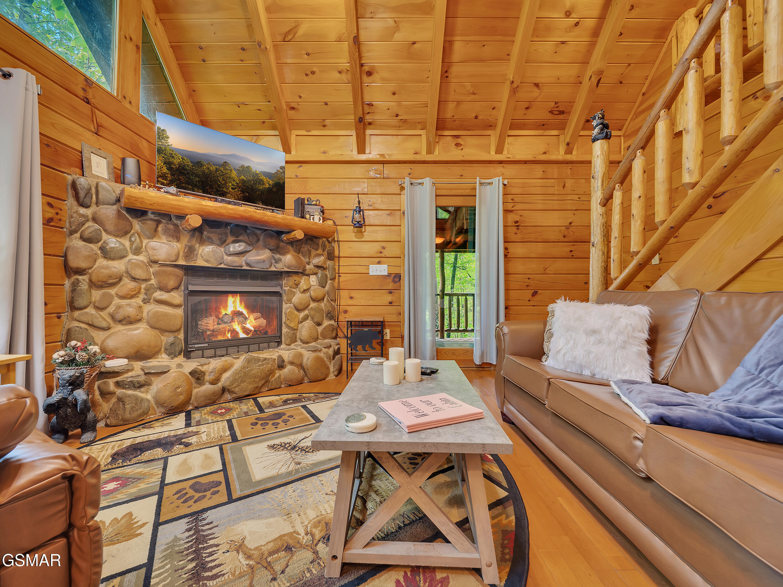 1806 Mossy Trail Trail