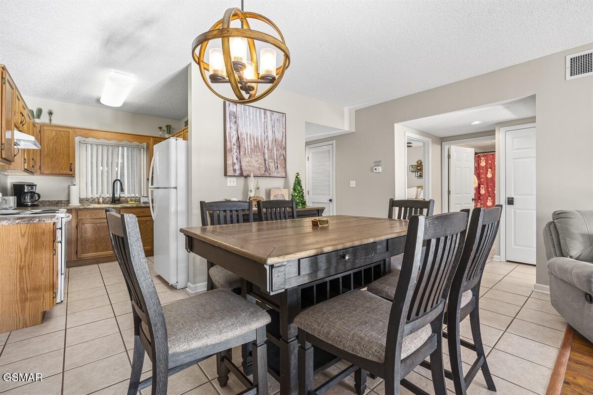 205 Ogle Drive Drive Unit: 422