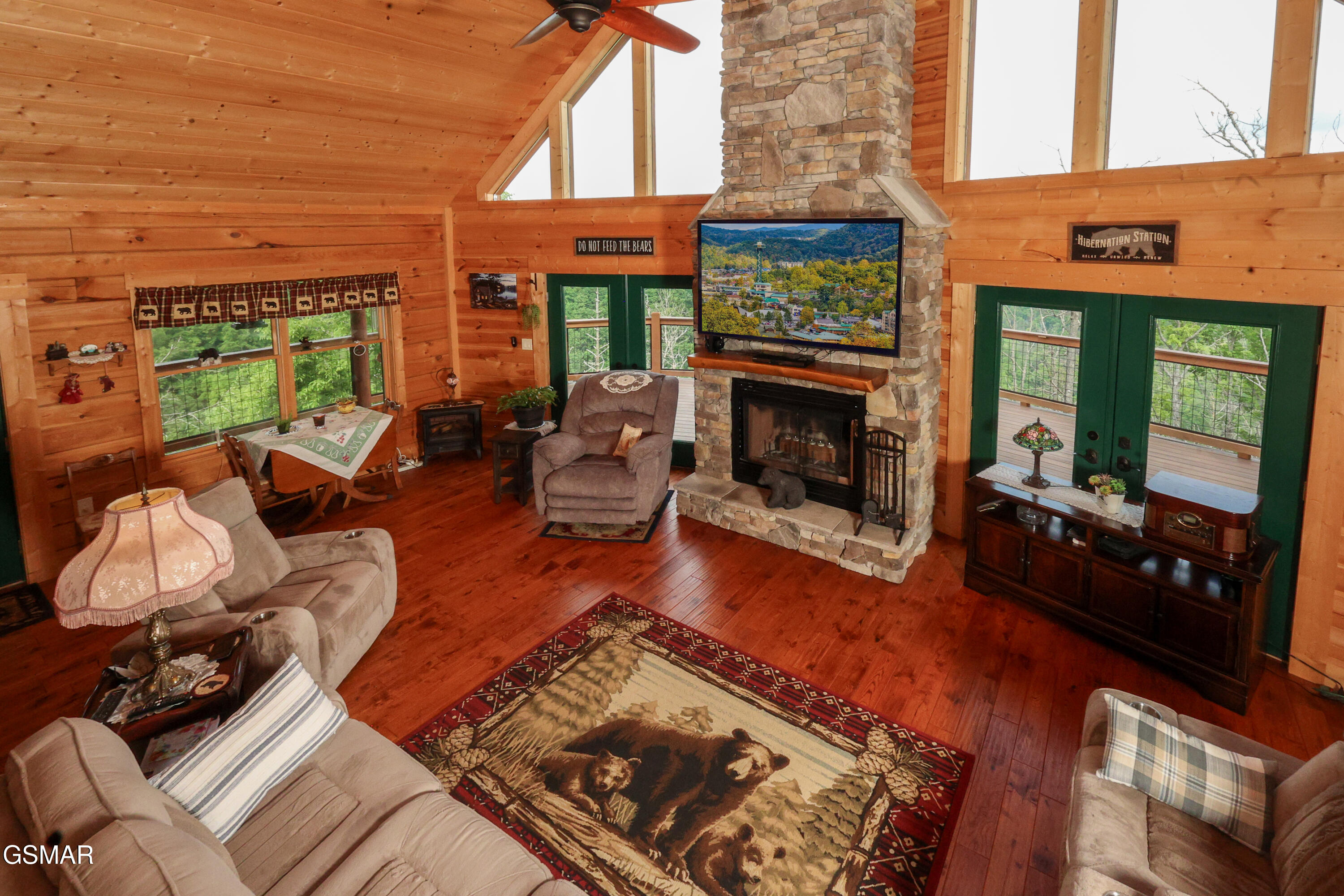 2266 Lone Ridge Drive Drive