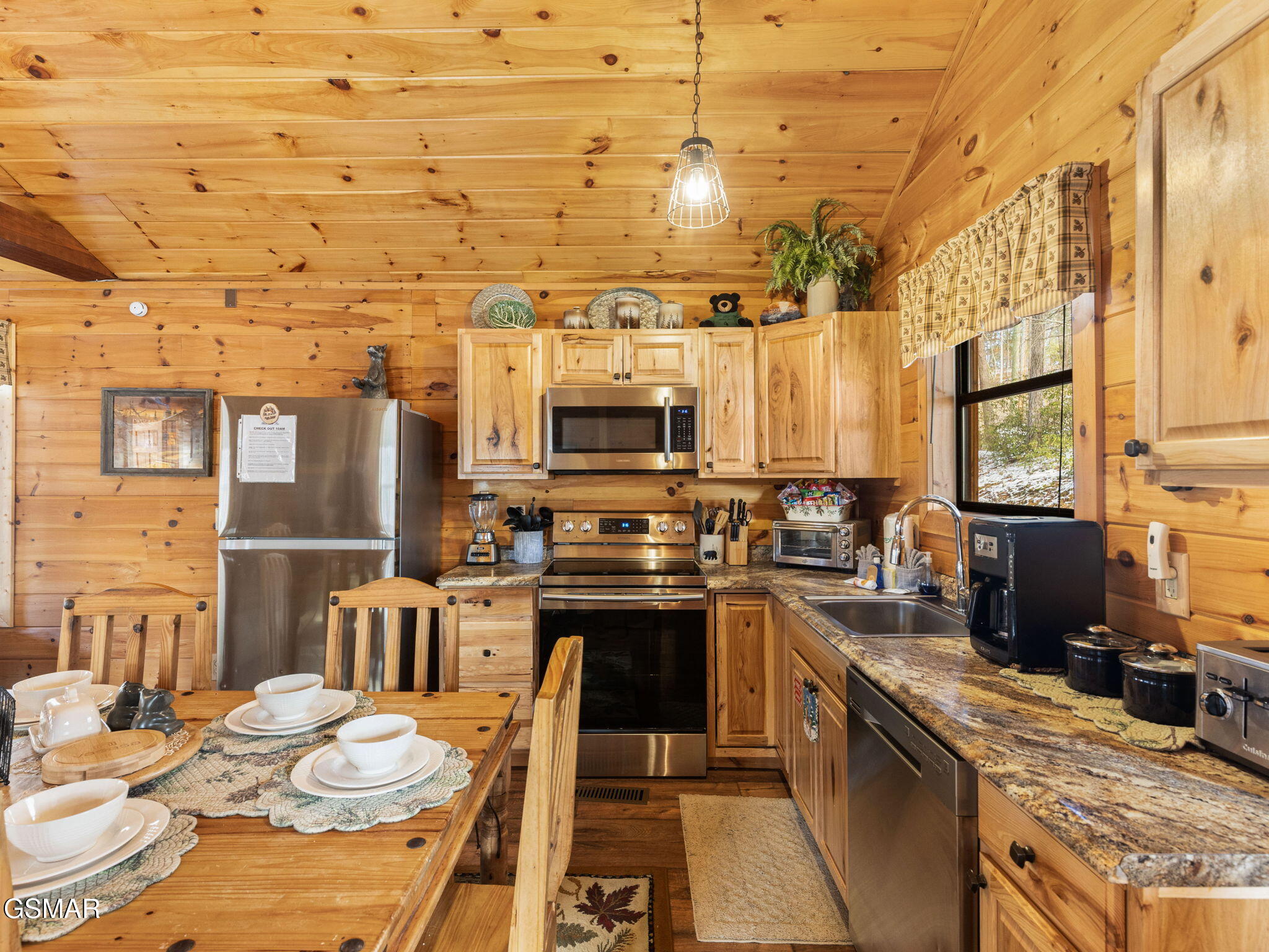 1663 S Mountain View Road Road Road