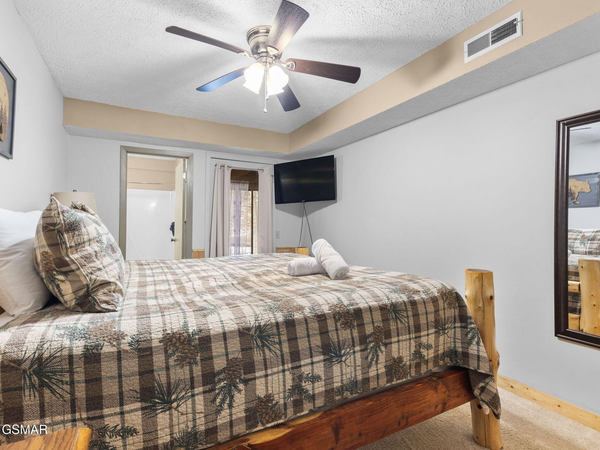 1663 S Mountain View Road Road Road