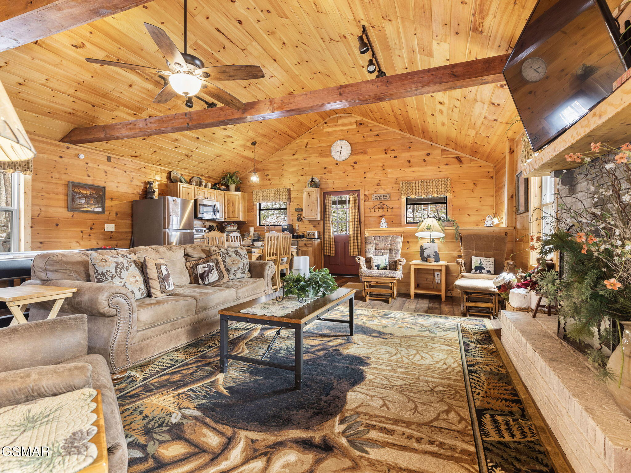 1663 S Mountain View Road Road Road