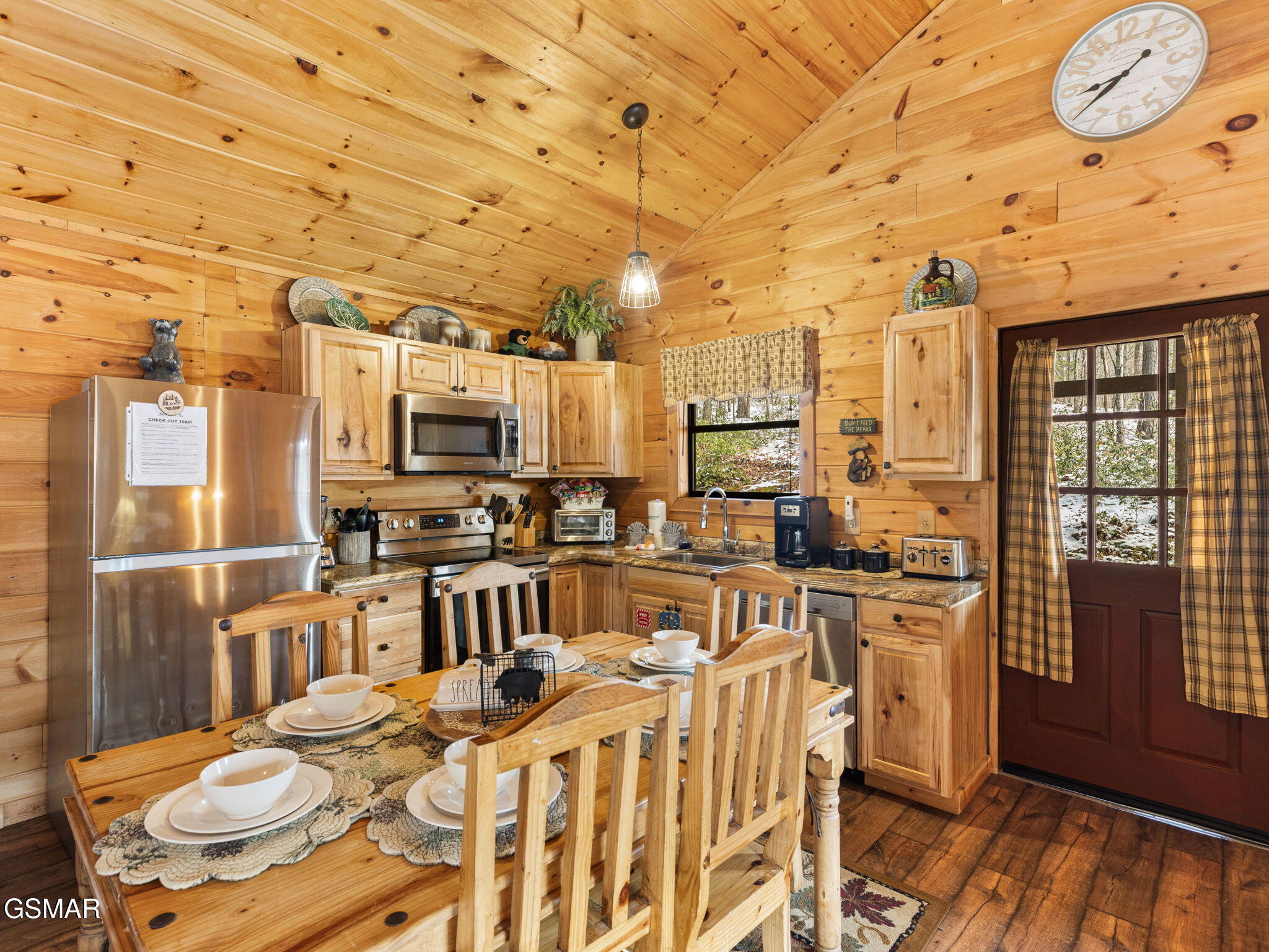 1663 S Mountain View Road Road Road