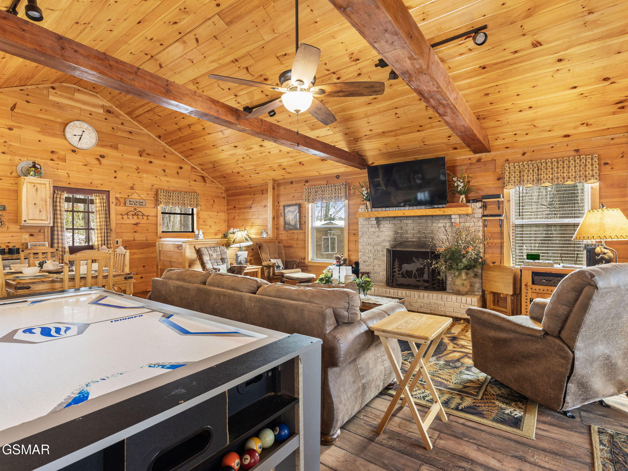 1663 S Mountain View Road Road Road